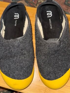 mahabis Men's Charcoal Gray Wool Slip-Ons with Yellow Toe Caps
